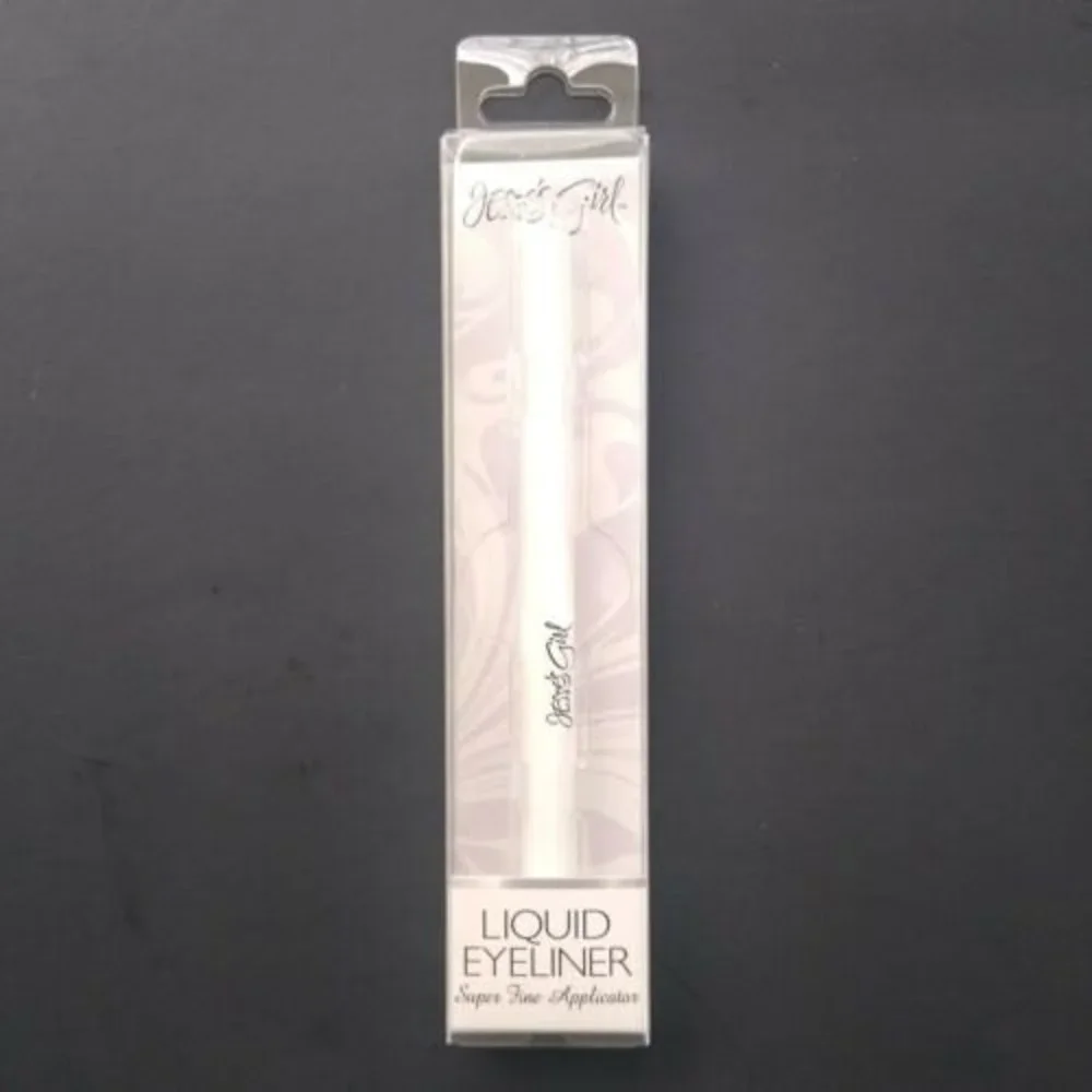 Jesse's Girl Liquid Eyeliner Super Fine Applicator Snow White New 0.034 oz /1 ml